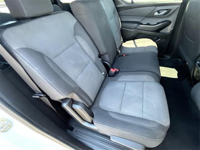 used 2023 Chevrolet Traverse car, priced at $27,411