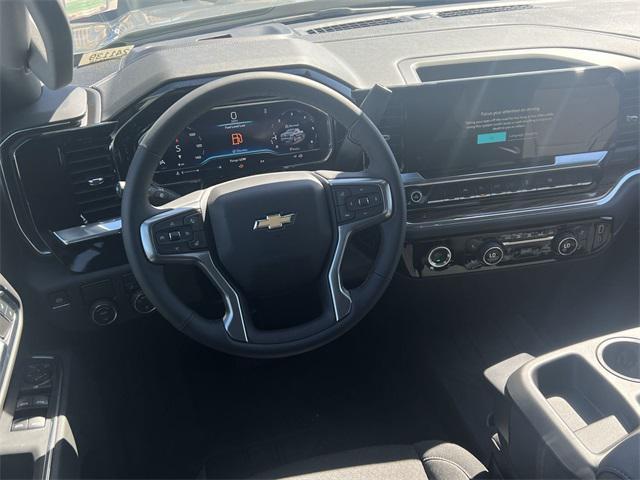 new 2024 Chevrolet Silverado 1500 car, priced at $39,951