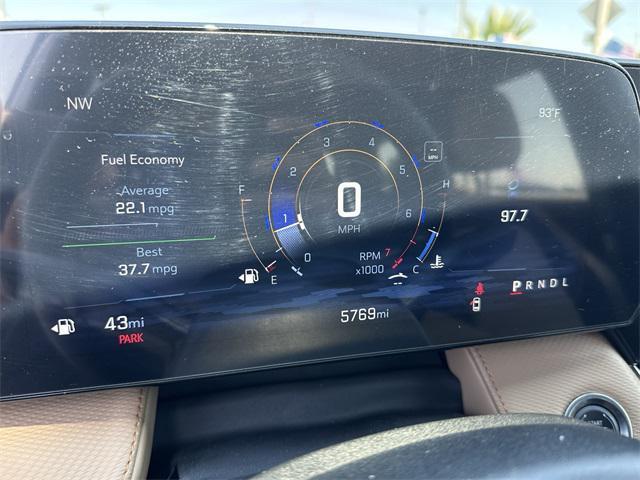 used 2025 Chevrolet Equinox car, priced at $35,911