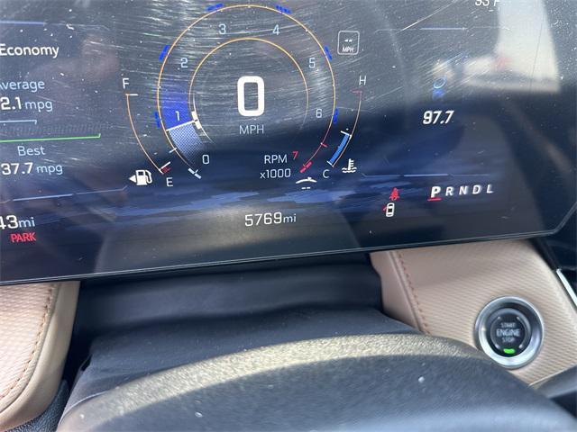 used 2025 Chevrolet Equinox car, priced at $35,911