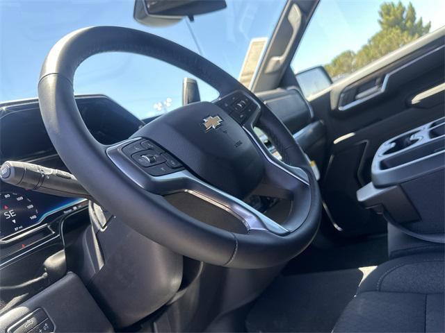 new 2025 Chevrolet Silverado 1500 car, priced at $42,531