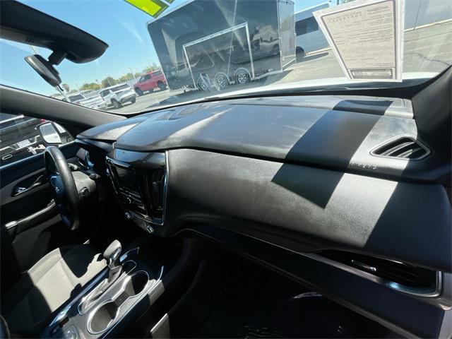 used 2023 Chevrolet Traverse car, priced at $29,911