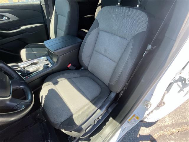 used 2023 Chevrolet Traverse car, priced at $29,911