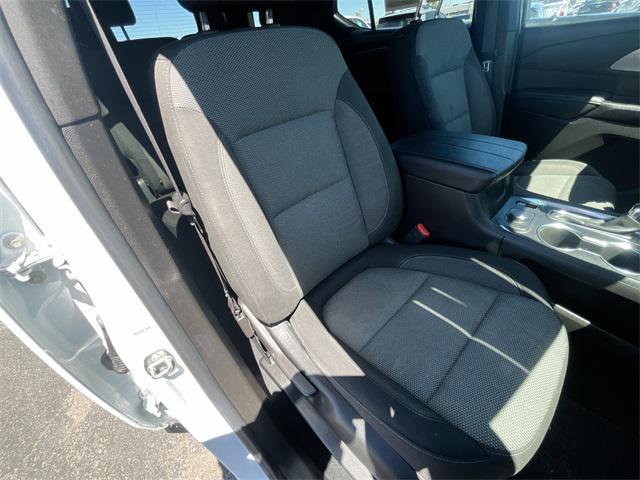 used 2023 Chevrolet Traverse car, priced at $29,911