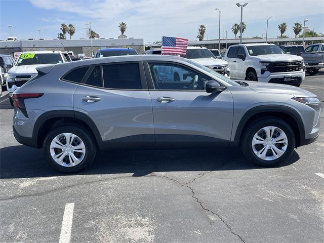 new 2025 Chevrolet Trax car, priced at $21,636