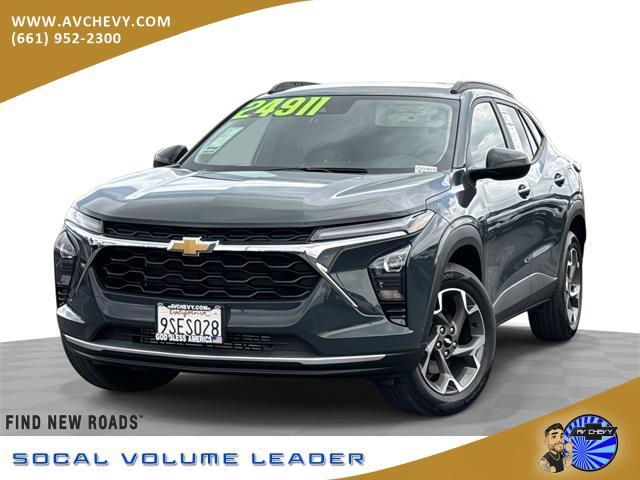 used 2025 Chevrolet Trax car, priced at $23,911