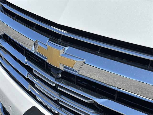 new 2025 Chevrolet Suburban car, priced at $82,201