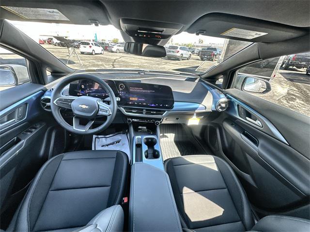 new 2025 Chevrolet Equinox EV car, priced at $29,881