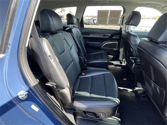 used 2024 Kia Telluride car, priced at $33,911