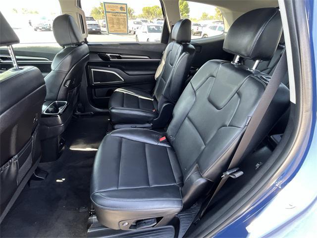 used 2024 Kia Telluride car, priced at $33,911