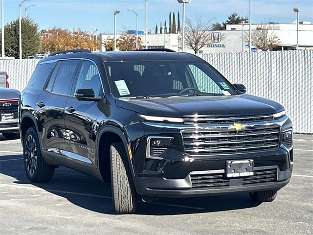 new 2025 Chevrolet Traverse car, priced at $51,258