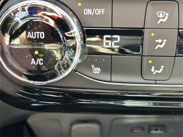 new 2025 Chevrolet Trax car, priced at $25,265