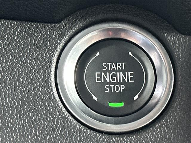 used 2025 Chevrolet Traverse car, priced at $43,911