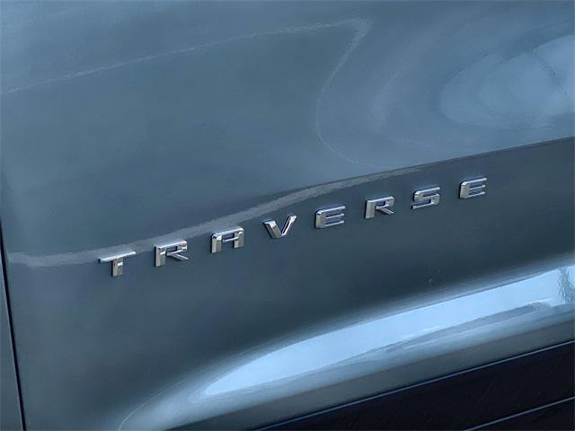 new 2026 Chevrolet Traverse car, priced at $42,380