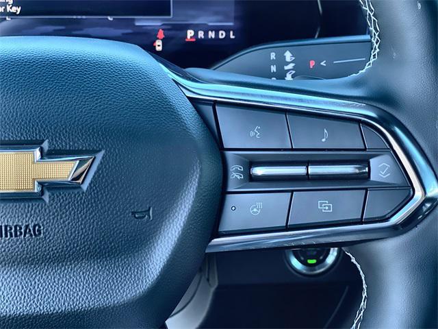 new 2026 Chevrolet Traverse car, priced at $42,380