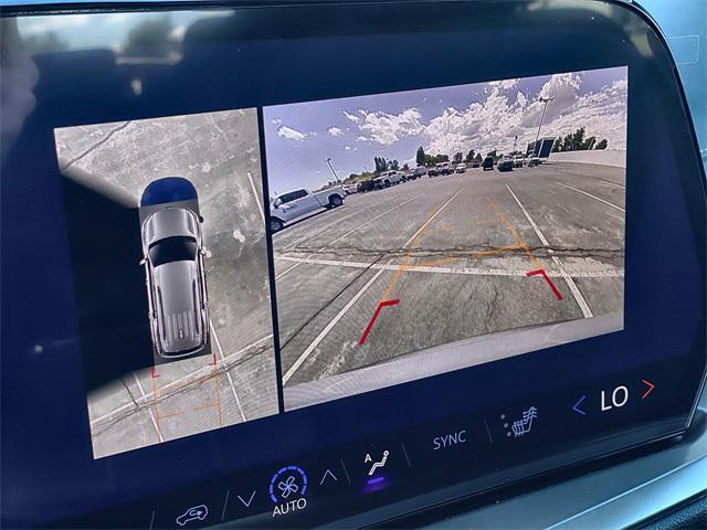 new 2026 Chevrolet Traverse car, priced at $42,380