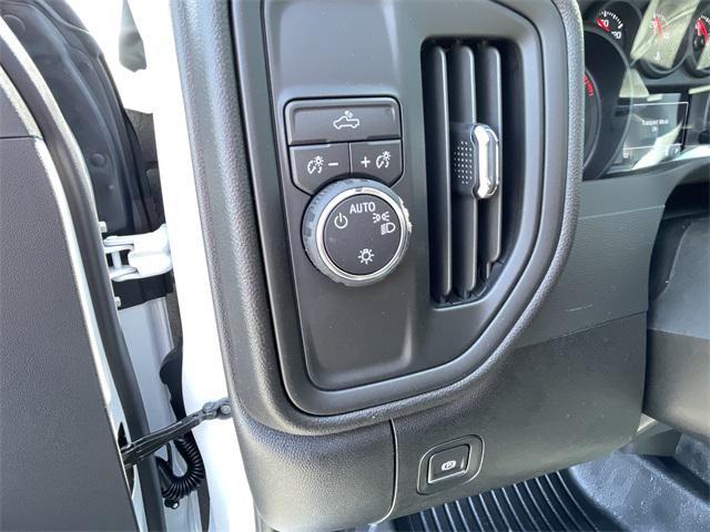 new 2025 Chevrolet Silverado 1500 car, priced at $34,856