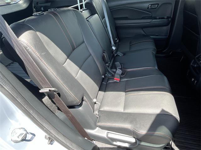 used 2022 Honda Passport car, priced at $31,911
