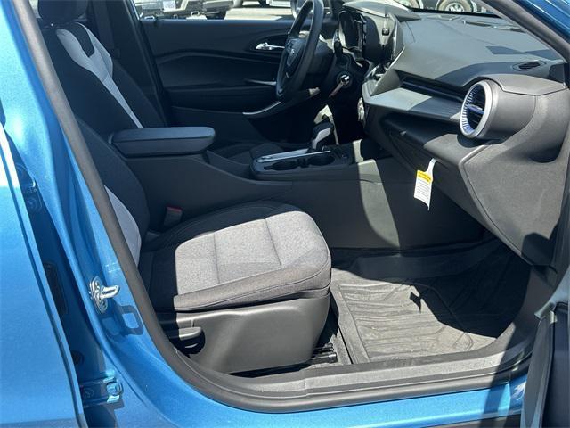 used 2025 Chevrolet Trax car, priced at $22,911