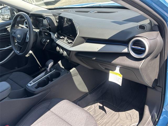 used 2025 Chevrolet Trax car, priced at $22,911