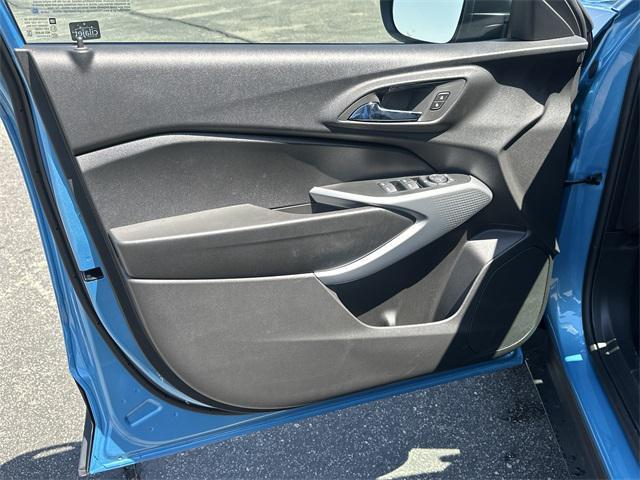 used 2025 Chevrolet Trax car, priced at $22,911