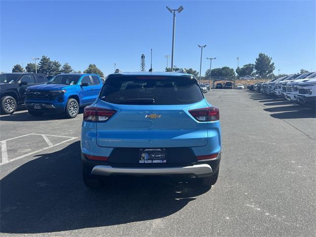 new 2025 Chevrolet TrailBlazer car, priced at $26,665