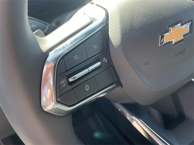 new 2026 Chevrolet Equinox car, priced at $27,726