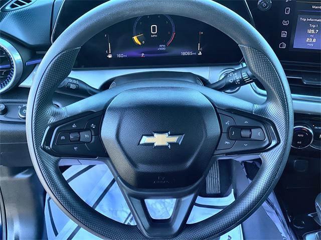 used 2024 Chevrolet Trax car, priced at $20,911