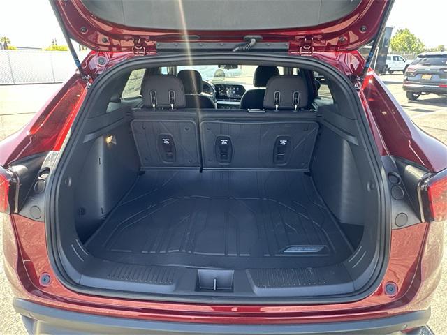 new 2025 Chevrolet Trax car, priced at $23,956