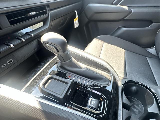 new 2025 Chevrolet Colorado car, priced at $30,751
