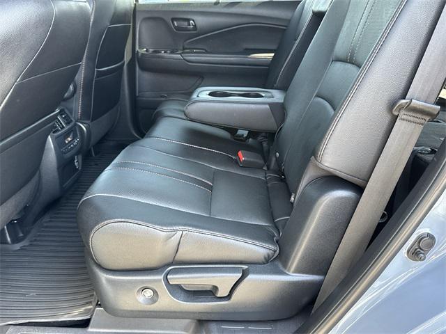 used 2022 Honda Pilot car, priced at $37,411