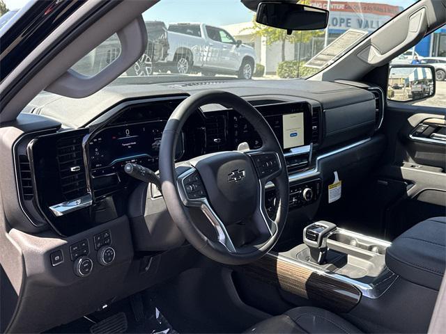 new 2025 Chevrolet Silverado 1500 car, priced at $72,297
