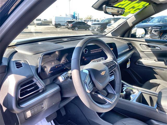 new 2026 Chevrolet Traverse car, priced at $42,380