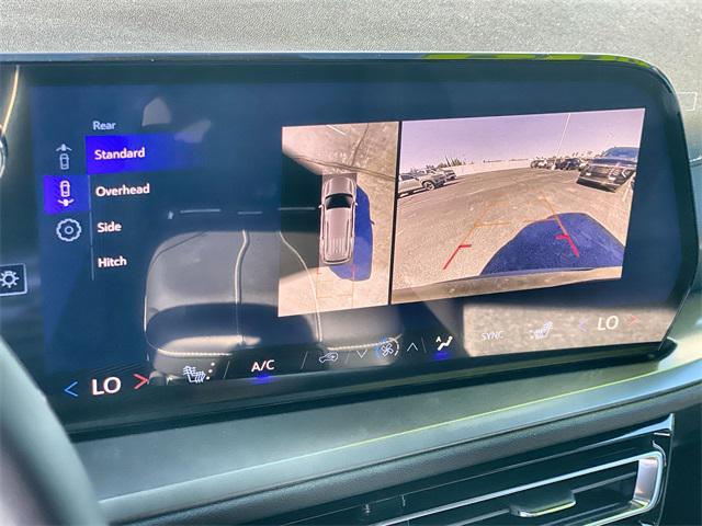 new 2026 Chevrolet Traverse car, priced at $42,380