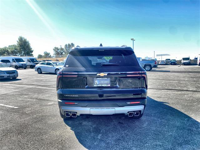 new 2026 Chevrolet Traverse car, priced at $42,380