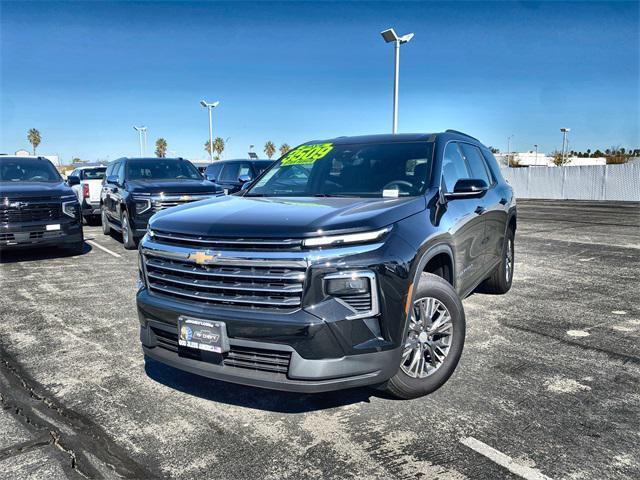 new 2026 Chevrolet Traverse car, priced at $42,380
