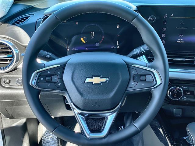 new 2025 Chevrolet Trax car, priced at $26,380