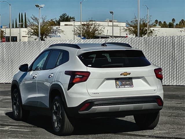new 2025 Chevrolet Trax car, priced at $26,380