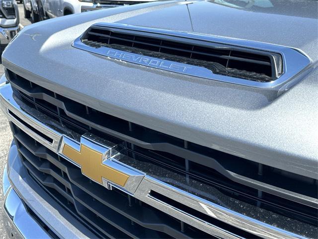 new 2025 Chevrolet Silverado 2500 car, priced at $68,771