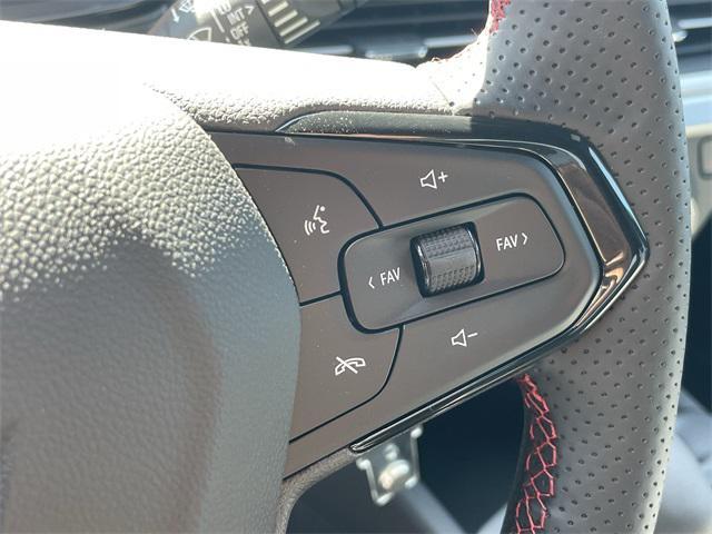 new 2025 Chevrolet Trax car, priced at $24,351