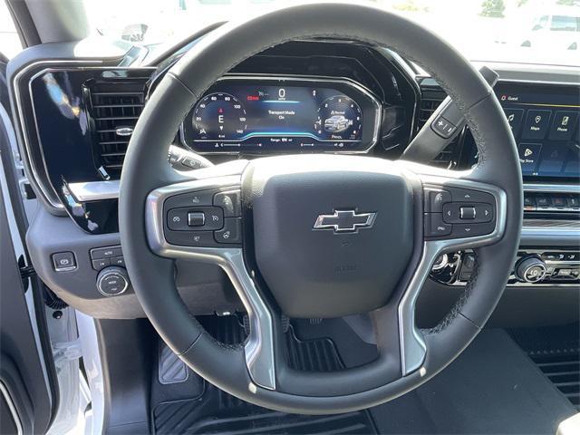 new 2025 Chevrolet Silverado 1500 car, priced at $46,736