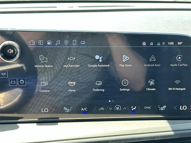 new 2025 Chevrolet Traverse car, priced at $42,406