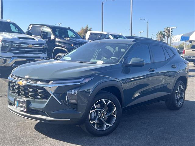 new 2025 Chevrolet Trax car, priced at $24,355