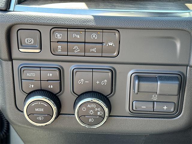 new 2025 Chevrolet Suburban car, priced at $99,000