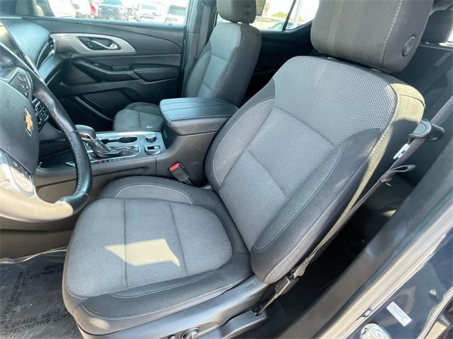 used 2023 Chevrolet Traverse car, priced at $31,411