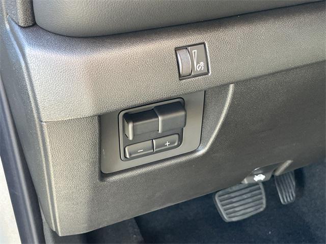 new 2025 Chevrolet Colorado car, priced at $35,081