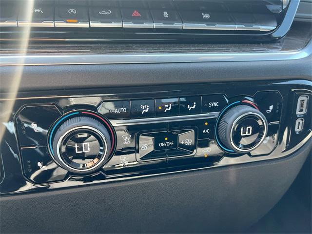 new 2025 Chevrolet Silverado 1500 car, priced at $44,151