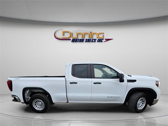 used 2022 GMC Sierra 1500 car, priced at $33,877