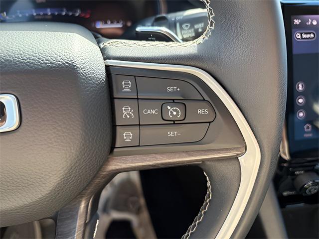 used 2023 Jeep Grand Cherokee car, priced at $28,577