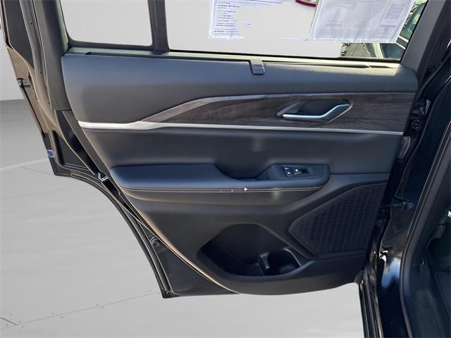 used 2023 Jeep Grand Cherokee car, priced at $28,577